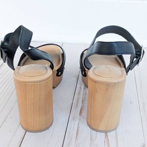 Universal Thread Chunky Wood Platform Sandals - Picture 3 of 6